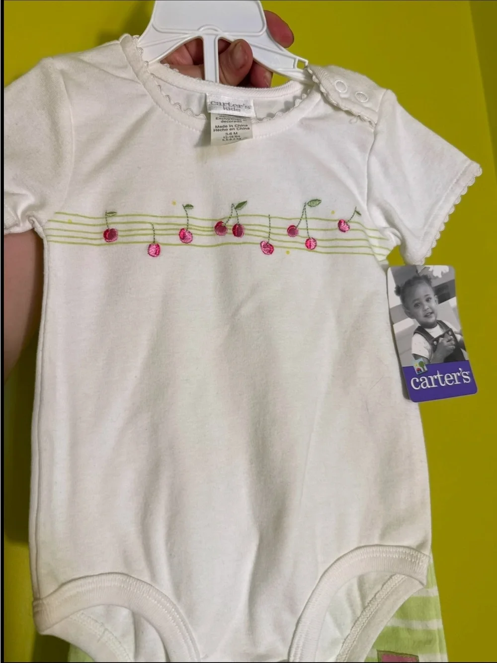 Vintage Y2K Carter's baby girl cherry 🍒 bodysuit and pants set